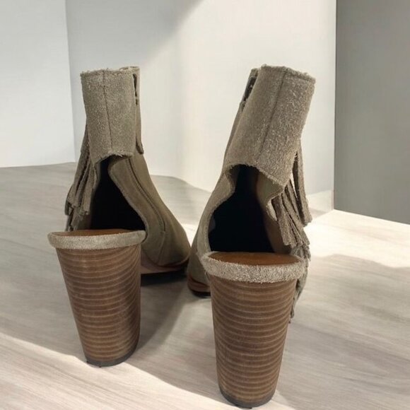 Linea Paolo Fringed Suede Elise Booties Tan Size 7.5 - Picture 7 of 11